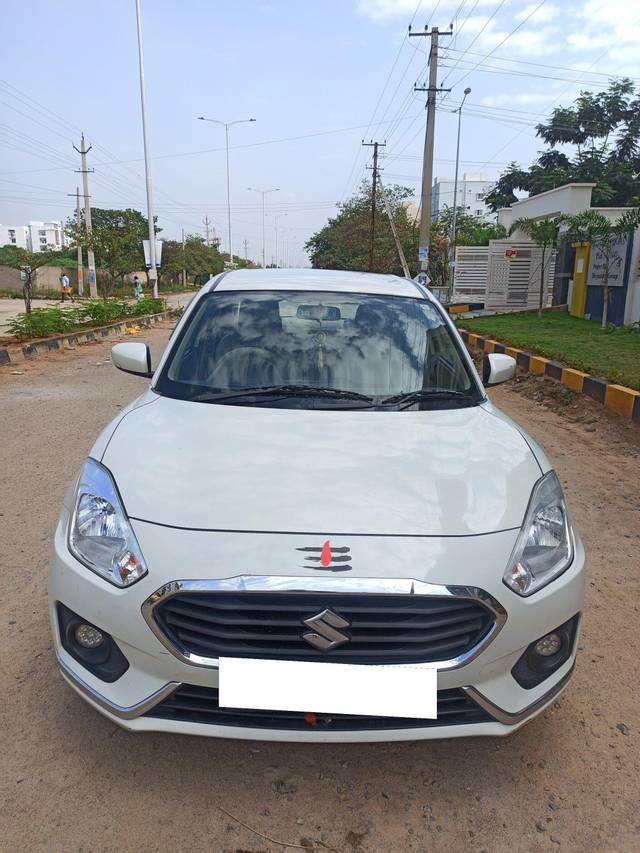 https://images10.gaadi.com/usedcar_image/3681814/original/processed_processed_img2918741__used_car_2918741_1701310719.jpg?imwidth=6400