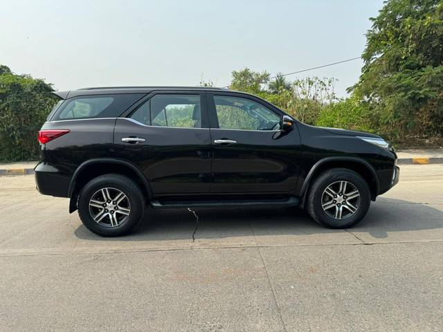 https://images10.gaadi.com/usedcar_image/3681819/original/img2918744__usedcar_whatsappimage2023_11_21at70628pm_1__11881700574733_1700574751.jpeg?imwidth=6401