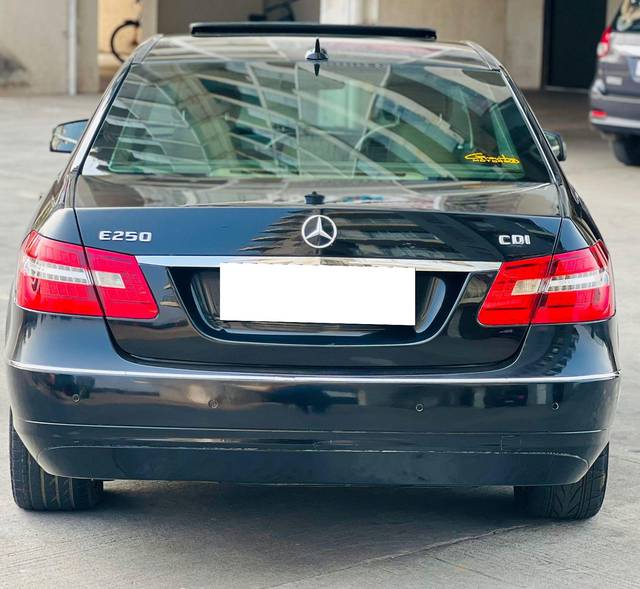 https://images10.gaadi.com/usedcar_image/3681839/original/processed_img2918753__used_car_2918753_1700576138.jpg?imwidth=6402