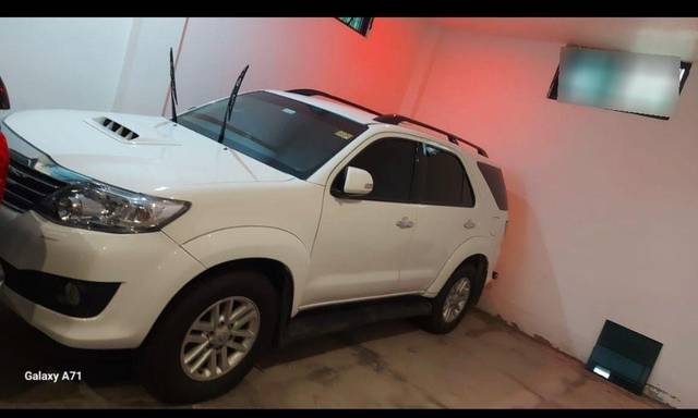 https://images10.gaadi.com/usedcar_image/3681960/original/processed_f8dddb10-e9c2-446d-aa26-0a438100aaf5.jpeg?imwidth=6402