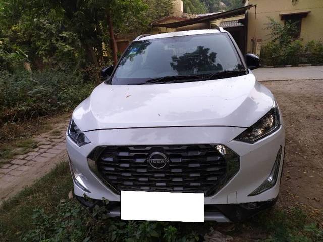 https://images10.gaadi.com/usedcar_image/3682170/original/processed_ae6ad1b0-a7a0-427a-8bd8-7966a63bbb1b.jpg?imwidth=6400