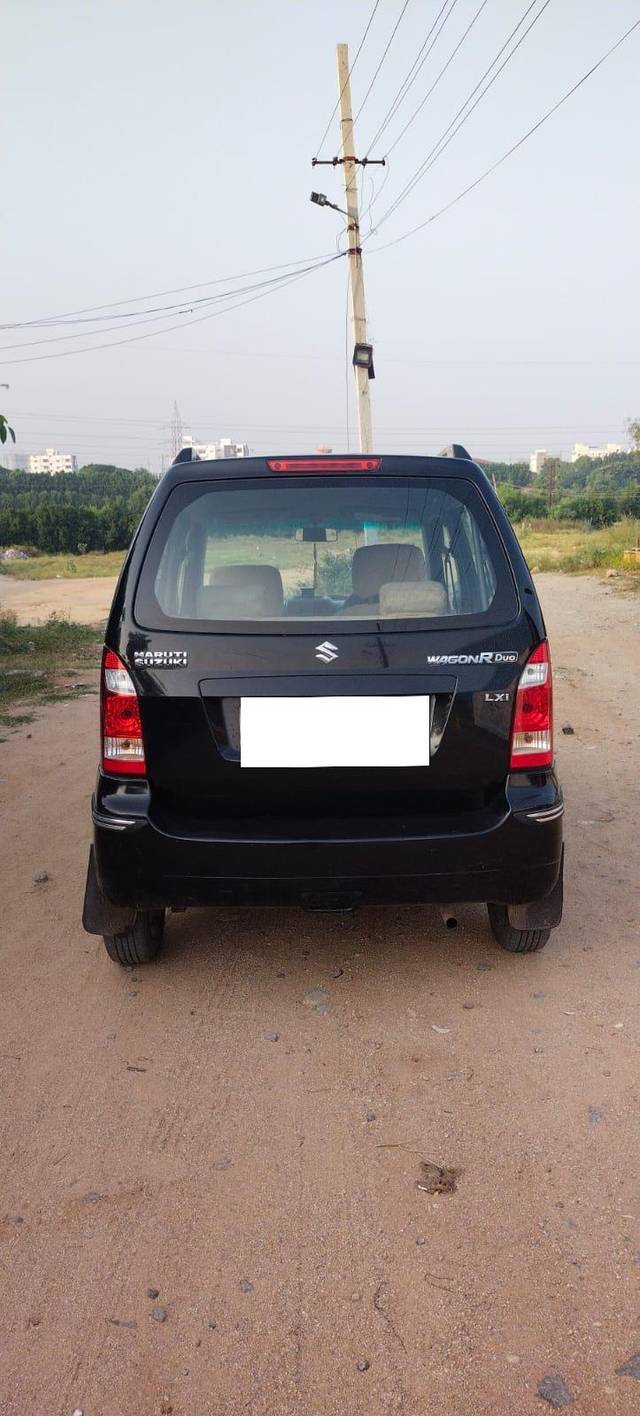 https://images10.gaadi.com/usedcar_image/3682264/original/processed_img2918828__used_car_2918828_1700626411.jpg?imwidth=6402