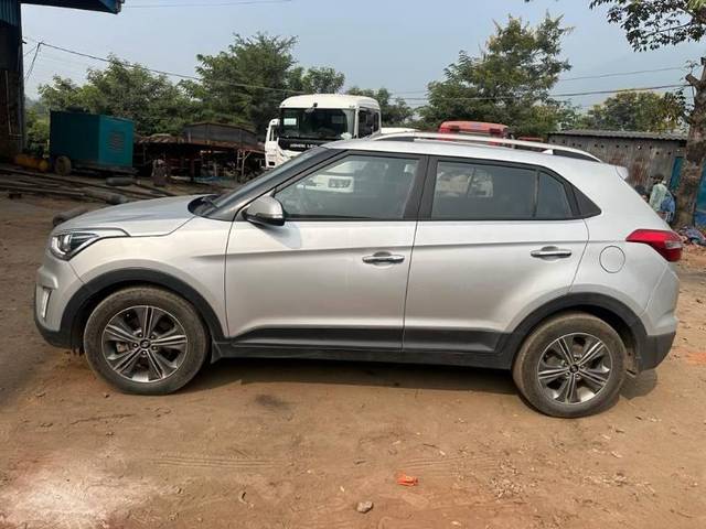 https://images10.gaadi.com/usedcar_image/3682331/original/processed_291e04fd-021a-4a38-9702-c5f4f5231481.jpg?imwidth=6402