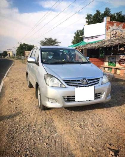 Toyota Innova 2.5 G4 Diesel 8-seater Toyota Innova 2.5 G4 Diesel 8-seater