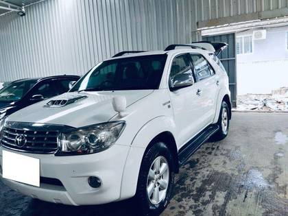 Toyota Fortuner 3.0 Diesel Toyota Fortuner 3.0 Diesel