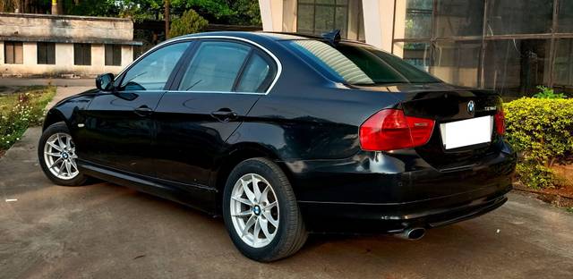 https://images10.gaadi.com/usedcar_image/3682475/original/processed_9c26acb0-7ea5-453a-9ba7-bbe56319ab4a.jpg?imwidth=6402