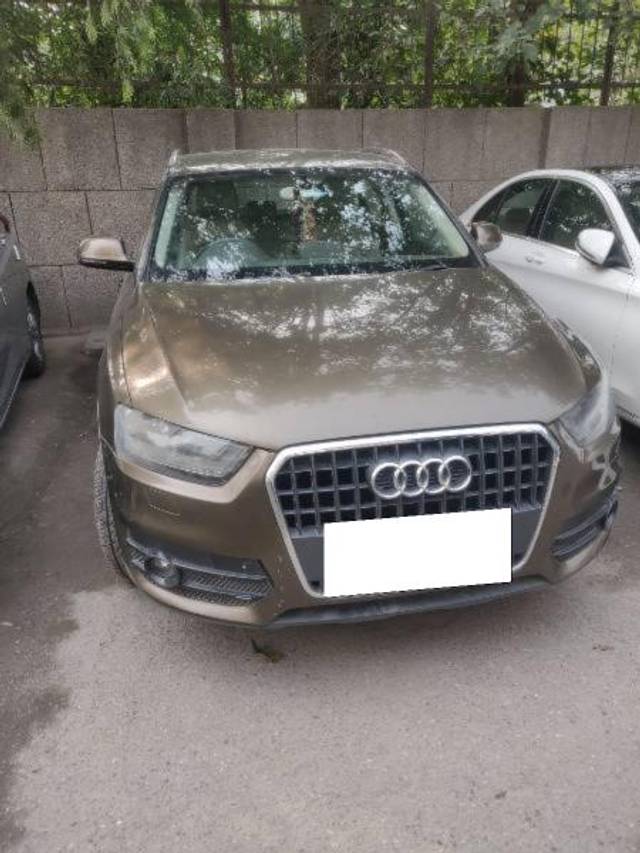 https://images10.gaadi.com/usedcar_image/3682543/original/processed_fbff7d27-df7a-4d10-8051-9ef971dff468.jpg?imwidth=6400