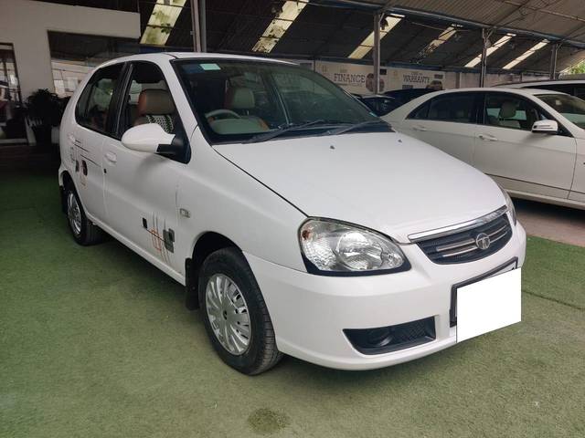 https://images10.gaadi.com/usedcar_image/3682563/original/processed_img2918987__used_car_2918987_1700636652.jpg?imwidth=6401
