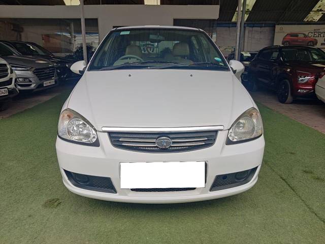 https://images10.gaadi.com/usedcar_image/3682563/original/processed_img2918987__used_car_2918987_1700636655.jpg?imwidth=6400