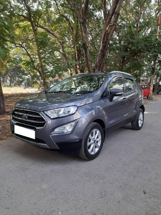 https://images10.gaadi.com/usedcar_image/3682637/original/processed_img2919040__used_car_2919040_1700638532.jpg?imwidth=6400