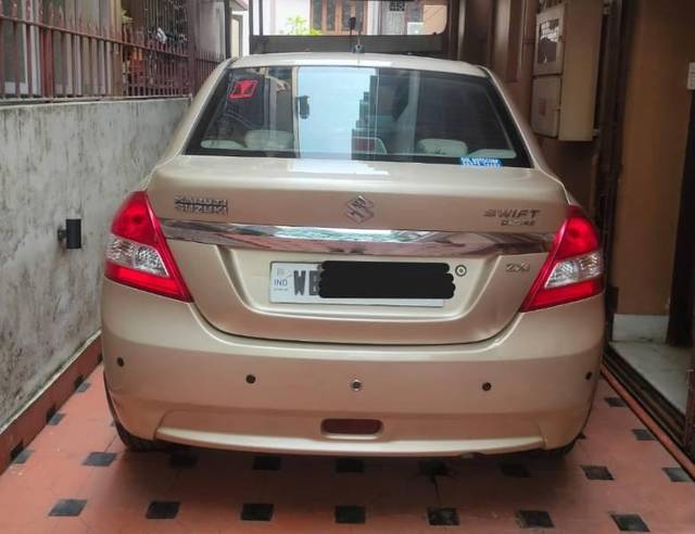 https://images10.gaadi.com/usedcar_image/3682639/original/processed_3b994683-4cab-4fea-aa9c-a2ebc1bee01b.jpeg?imwidth=6402