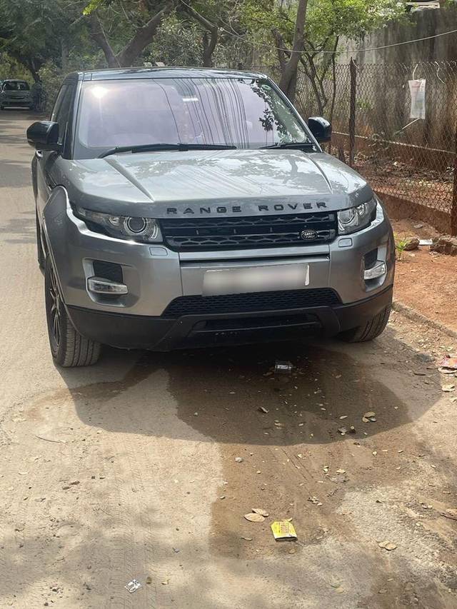 https://images10.gaadi.com/usedcar_image/3682745/original/processed_img2919099__used_car_2919099_1700641844.jpg?imwidth=6400