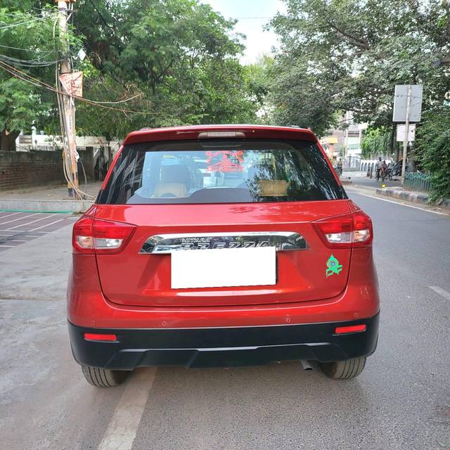https://images10.gaadi.com/usedcar_image/3682783/original/processed_img2919121__used_car_2919121_1700642675.jpg?imwidth=6401