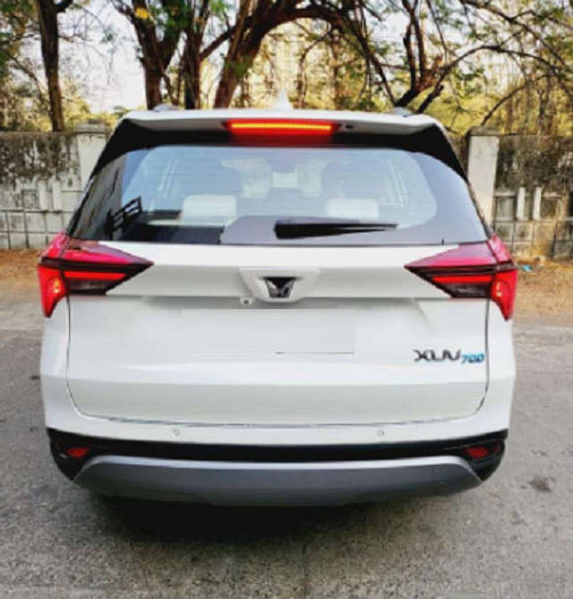 https://images10.gaadi.com/usedcar_image/3682807/original/processed_aca07b64b258e0282e67fb07a712aff0.PNG?imwidth=6402