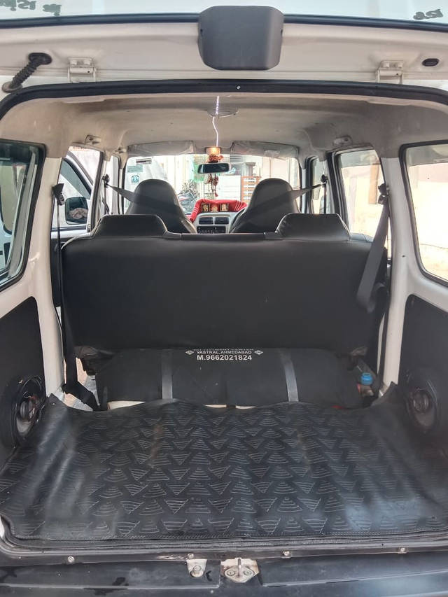 https://images10.gaadi.com/usedcar_image/3682836/original/processed_9d9a3214-1e9b-475a-afb5-8bf33fc96ad7.png?imwidth=6402
