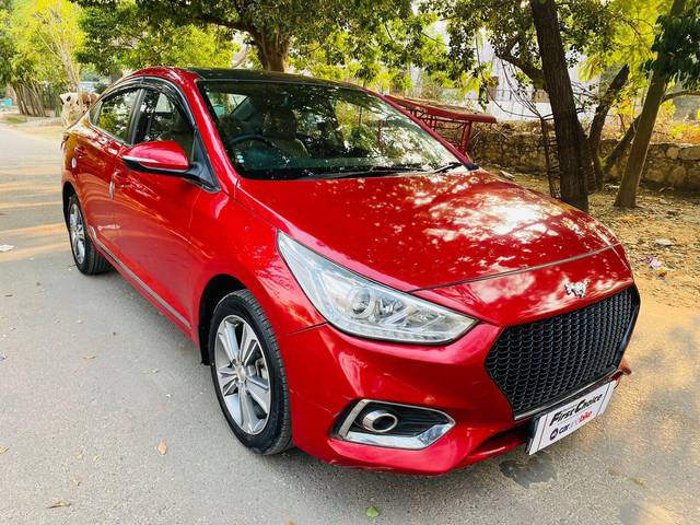 https://images10.gaadi.com/usedcar_image/3682840/original/processed_img2919151__usedcar_whatsappimage2023_11_21at42034pm_2919151_1700645151.jpeg?imwidth=6400