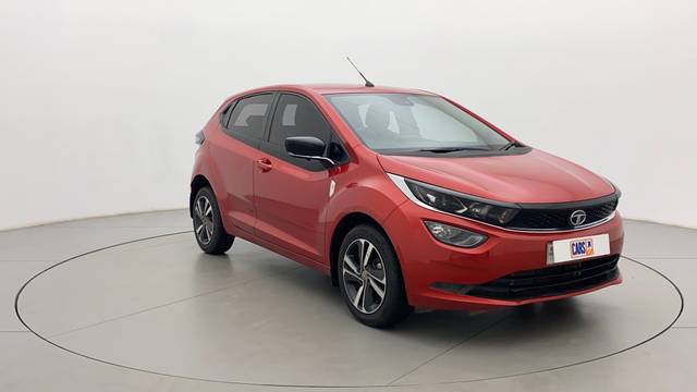https://images10.gaadi.com/usedcar_image/3682928/original/52ec1c4f-d853-471f-9e6f-bbf5d2b97229__43.jpg?imwidth=6400