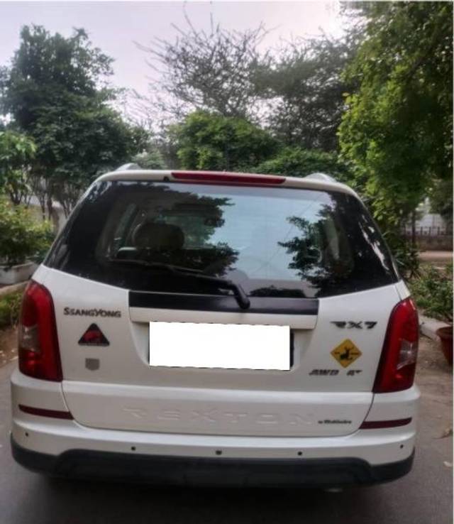 https://images10.gaadi.com/usedcar_image/3682987/original/processed_2326a2f3-dfa9-4847-9a1d-69d3d132f175.jpg?imwidth=6401