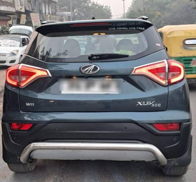https://images10.gaadi.com/usedcar_image/3682993/original/processed_a7954035-a2fd-42ec-b5f1-29bfba1e444f.jpg?imwidth=6401