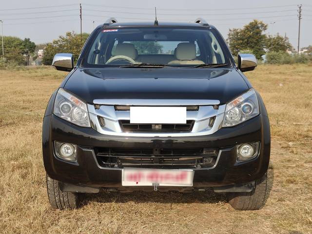 https://images10.gaadi.com/usedcar_image/3683182/original/processed_img2919348__used_car_2919348_1700655263.jpg?imwidth=6402