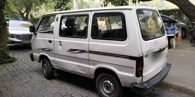 https://images10.gaadi.com/usedcar_image/3683215/original/15__VCC_1818935_95_1700050720.jpg?imwidth=6401