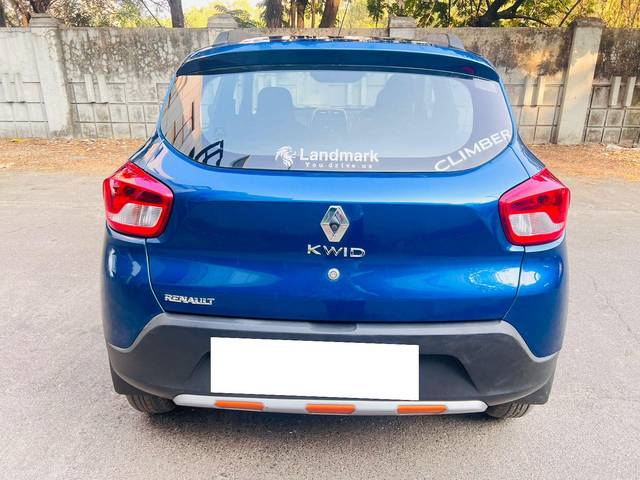 https://images10.gaadi.com/usedcar_image/3683254/original/processed_img2919389__usedcar_img_20231122_wa0071_27821700657497_1700657522.jpg?imwidth=6402