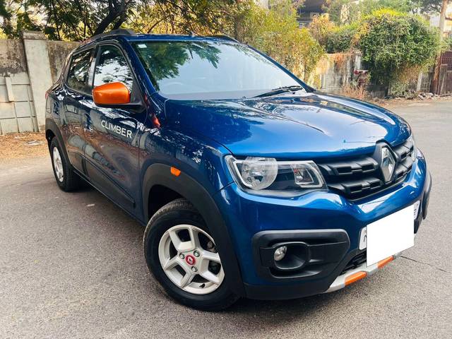 https://images10.gaadi.com/usedcar_image/3683254/original/processed_img2919389__usedcar_img_20231122_wa0073_27821700657497_1700657521.jpg?imwidth=6400