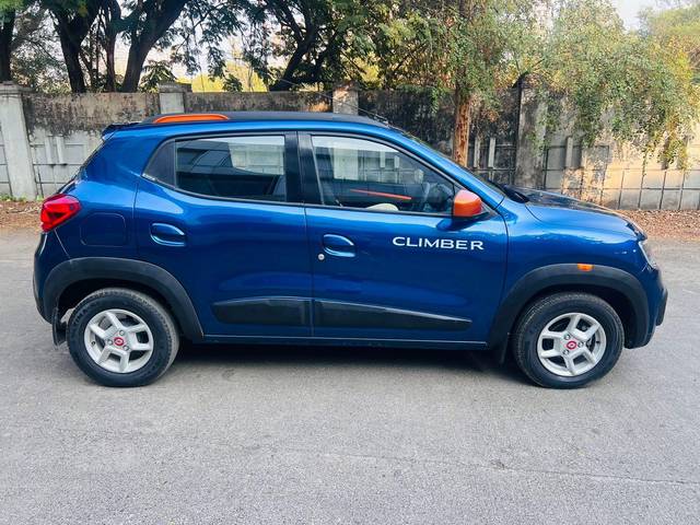 https://images10.gaadi.com/usedcar_image/3683254/original/processed_img2919389__usedcar_img_20231122_wa0076_27821700657497_1700657521.jpg?imwidth=6401