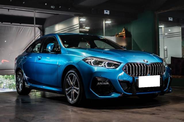https://images10.gaadi.com/usedcar_image/3683281/original/processed_img2919404__usedcar_whatsappimage2023_10_30at95445am_6131700657073_1700657078.jpeg?imwidth=6400