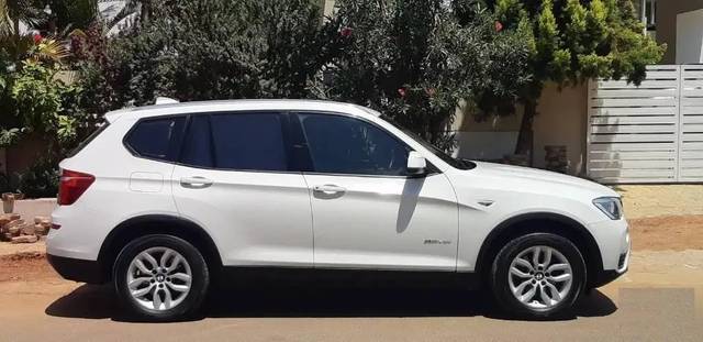 https://images10.gaadi.com/usedcar_image/3683282/original/img2919405__usedcar_9_5701700658230_1700658272.jpeg?imwidth=6401