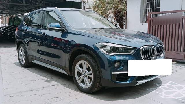 https://images10.gaadi.com/usedcar_image/3683283/original/processed_img2919406__usedcar_4_5701700658419_1700658440.jpeg?imwidth=6400