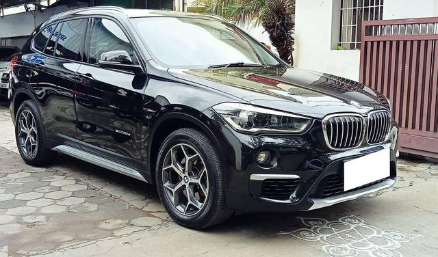 https://images10.gaadi.com/usedcar_image/3683286/original/processed_img2919408__usedcar_4_5701700658530_1700658550.jpeg?imwidth=6400