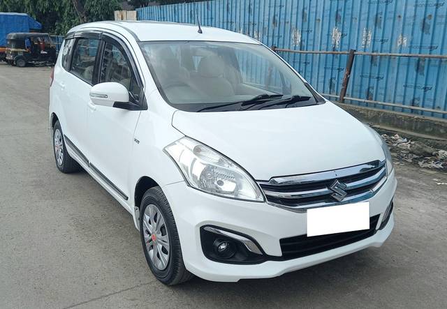 https://images10.gaadi.com/usedcar_image/3683392/original/processed_img2919459__used_car_2919459_1700662174.jpg?imwidth=6400
