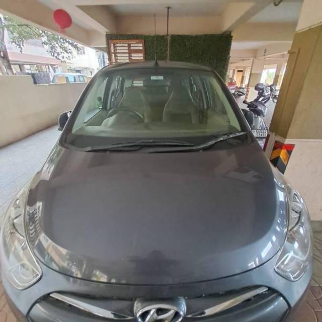 https://images10.gaadi.com/usedcar_image/3683446/original/processed_33d8231f-16e3-4e37-bf81-323b30ebd972.jpg?imwidth=6400