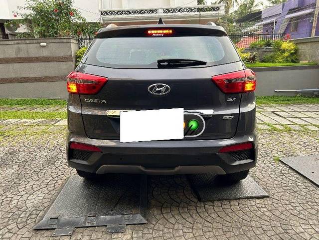 https://images10.gaadi.com/usedcar_image/3683562/original/processed_f63a7c68-55de-4b37-b7dc-9863b9a55e06.jpeg?imwidth=6401