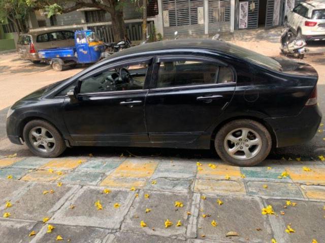 https://images10.gaadi.com/usedcar_image/3683627/original/processed_cc2a6249-6f02-442d-ae0a-85c2ae3e612b.jpeg?imwidth=6402