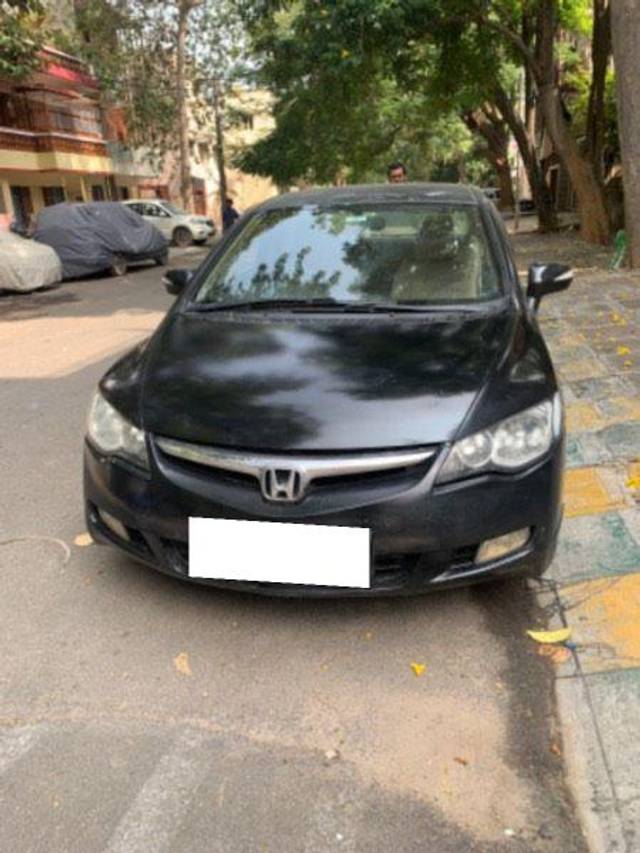https://images10.gaadi.com/usedcar_image/3683627/original/processed_ce8bbb52-018a-47c5-8131-b72ccc90195e.jpeg?imwidth=6400