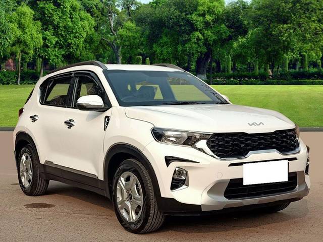 https://images10.gaadi.com/usedcar_image/3683733/original/processed_img2919508__used_car_2919508_1700706178.jpg?imwidth=6400