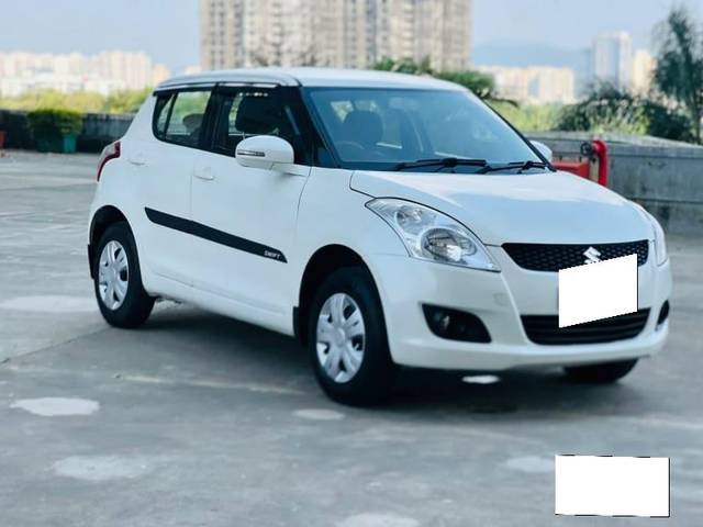 https://images10.gaadi.com/usedcar_image/3683912/original/processed_img2919566__used_car_2919566_1700718424.jpg?imwidth=6400