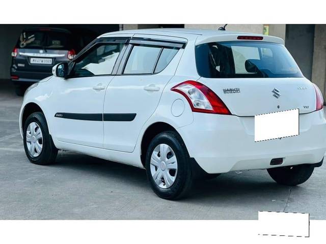https://images10.gaadi.com/usedcar_image/3683912/original/processed_img2919566__used_car_2919566_1700718439.jpg?imwidth=6402