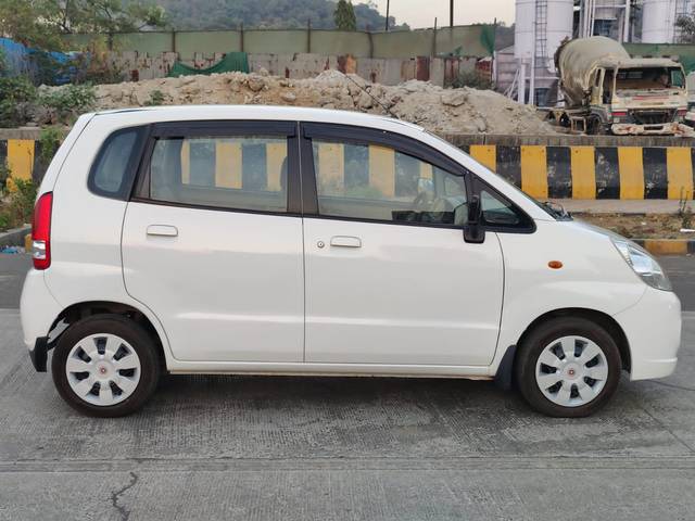 https://images10.gaadi.com/usedcar_image/3683915/original/img2919567__used_car_2919567_1700718450.jpg?imwidth=6401