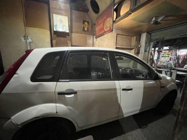 https://images10.gaadi.com/usedcar_image/3683935/original/processed_9f48fcc2-0ca8-444a-87cc-7a4d8238418f.jpeg?imwidth=6401