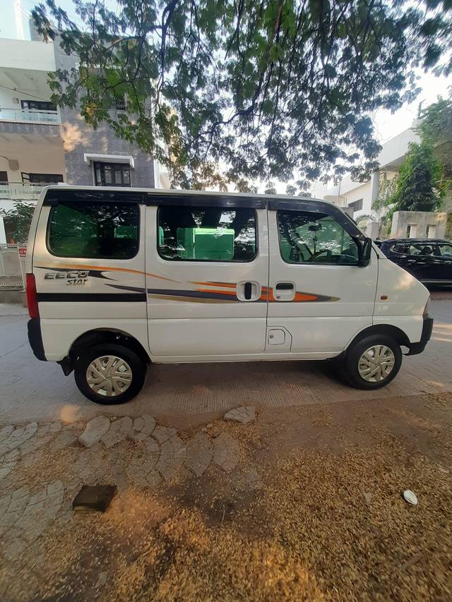https://images10.gaadi.com/usedcar_image/3683973/original/processed_img2919591__used_car_2919591_1700737812.jpg?imwidth=6401