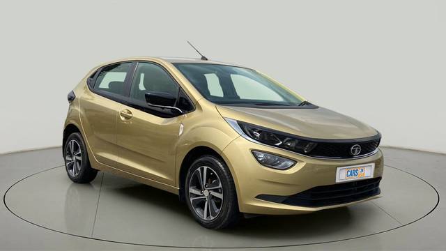 https://images10.gaadi.com/usedcar_image/3683984/original/slot__1-7-Exterior-16744058744-d3b448ecbe924132b570c001e8459566-Exterior-7.jpg?imwidth=6400