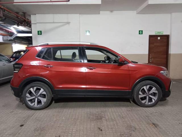 https://images10.gaadi.com/usedcar_image/3684019/original/processed_img2919621__usedcar_img_20231130_wa0039_2919621_1702105108.jpg?imwidth=6401