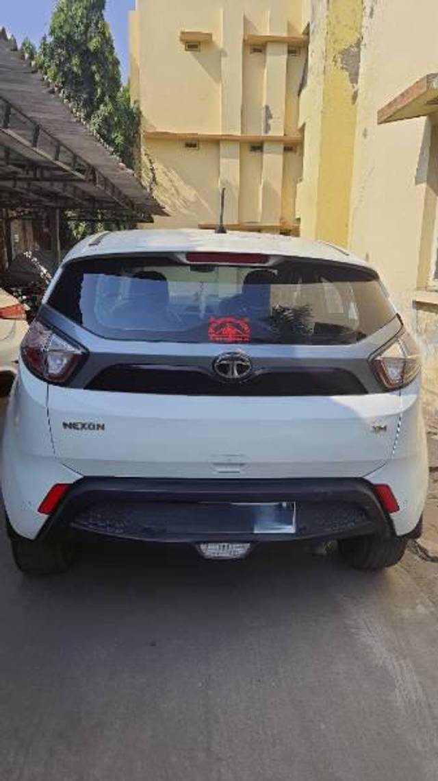 https://images10.gaadi.com/usedcar_image/3684037/original/processed_243e75f3-c7bf-4914-878a-e6e41dd10377.jpg?imwidth=6401