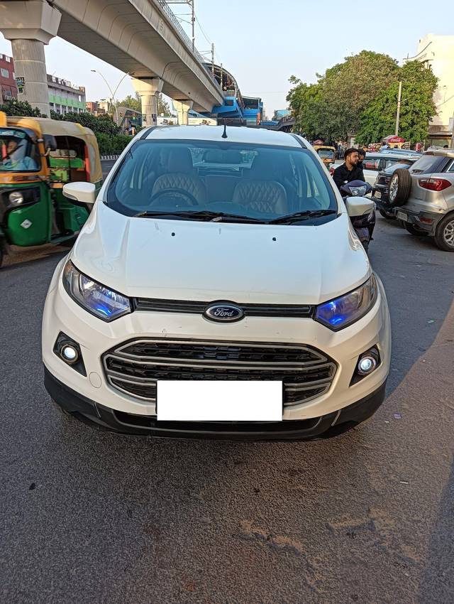https://images10.gaadi.com/usedcar_image/3684052/original/processed_img2919637__used_car_2919637_1700722095.jpg?imwidth=6400