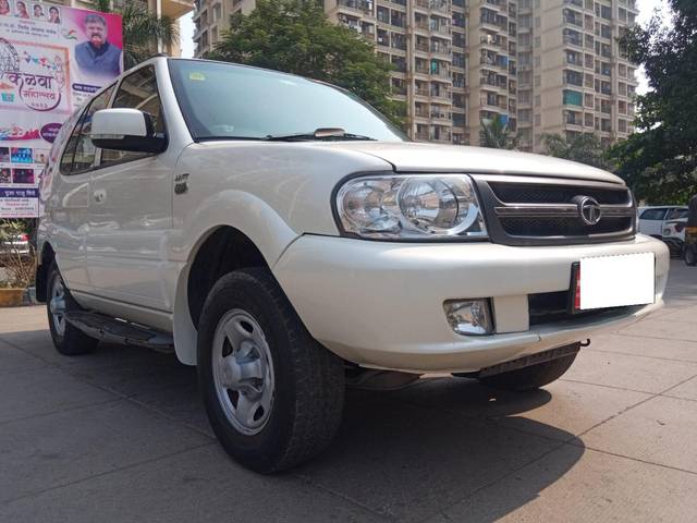 https://images10.gaadi.com/usedcar_image/3684062/original/processed_img2919644__used_car_2919644_1700722348.jpg?imwidth=6400