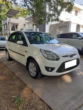 Ford Figo 2012-2015 Ford Figo Petrol EXI