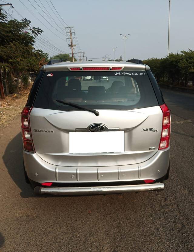 https://images10.gaadi.com/usedcar_image/3684136/original/processed_img2919679__used_car_2919679_1700724511.jpg?imwidth=6402